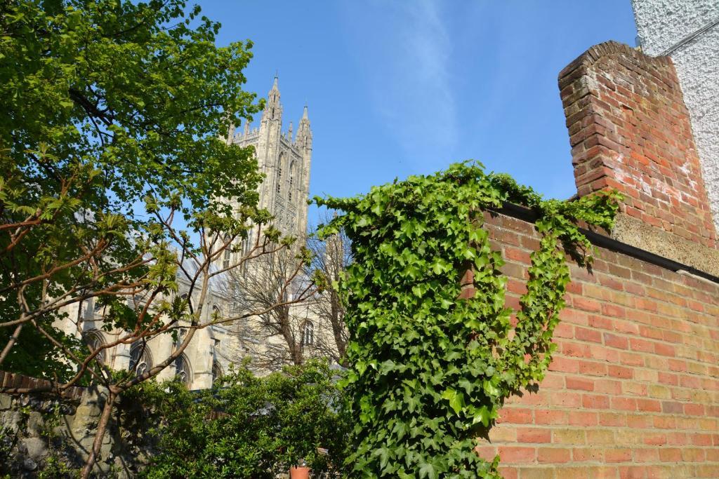 Cathedral Gate Hotel Canterbury Exterior photo